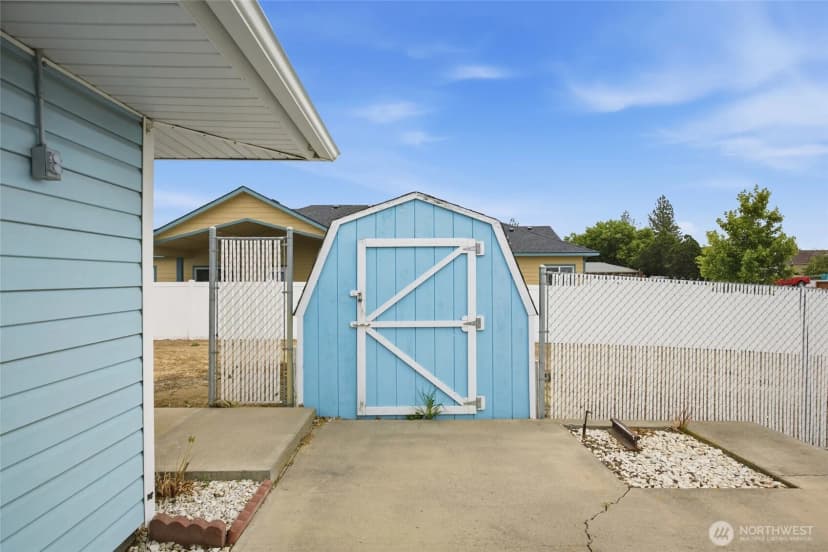 Property photo for 209 W 5th Street, Warden photo 26