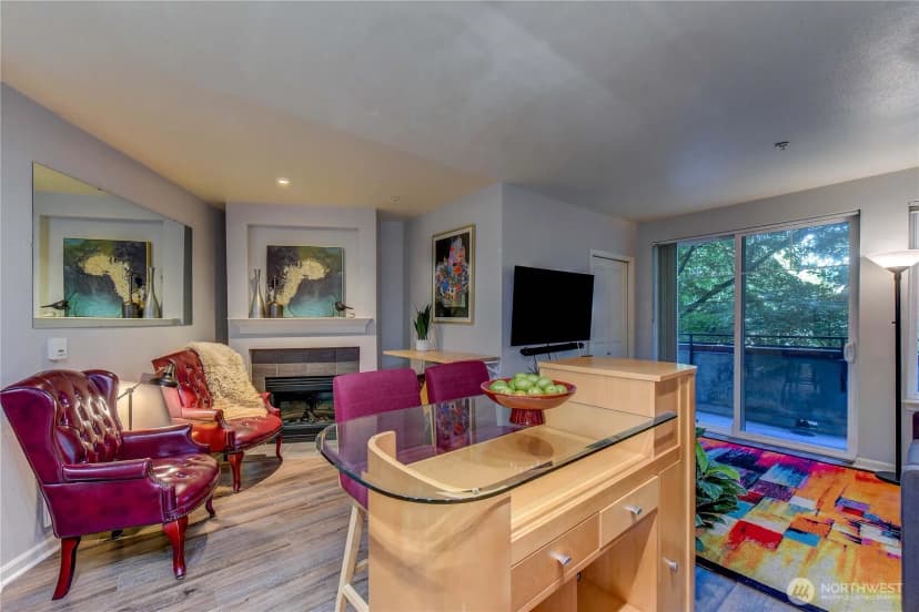 Property photo for 1525 Nw 57th Street #231, Seattle photo 3