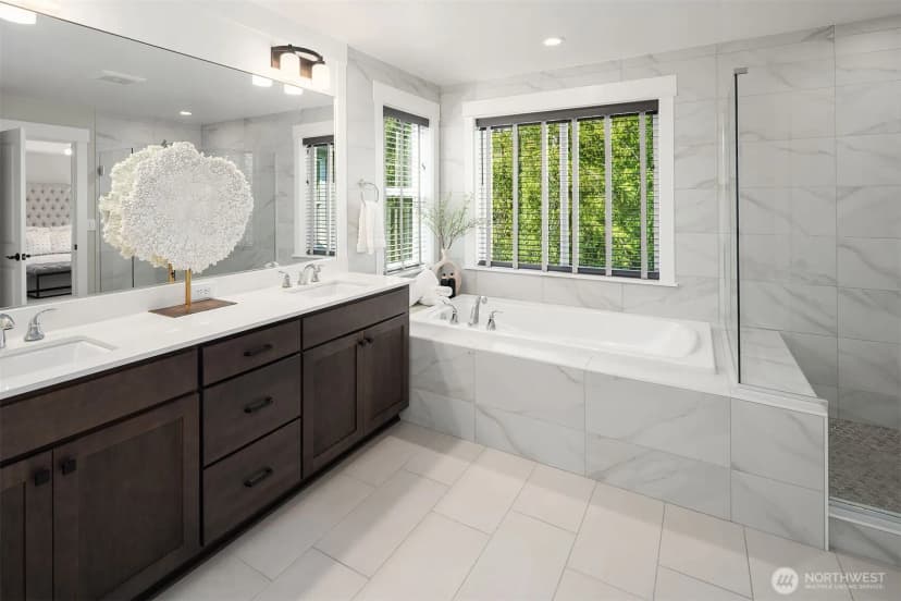 Property photo for 23908 Ne 15th Way, Sammamish photo 18