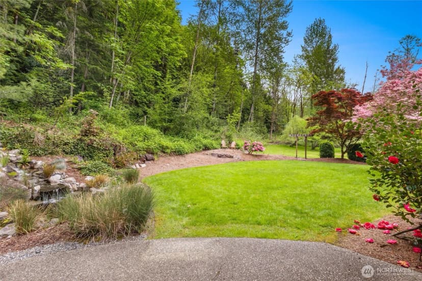 Property photo for 11000 164th Avenue Se, Renton photo 34