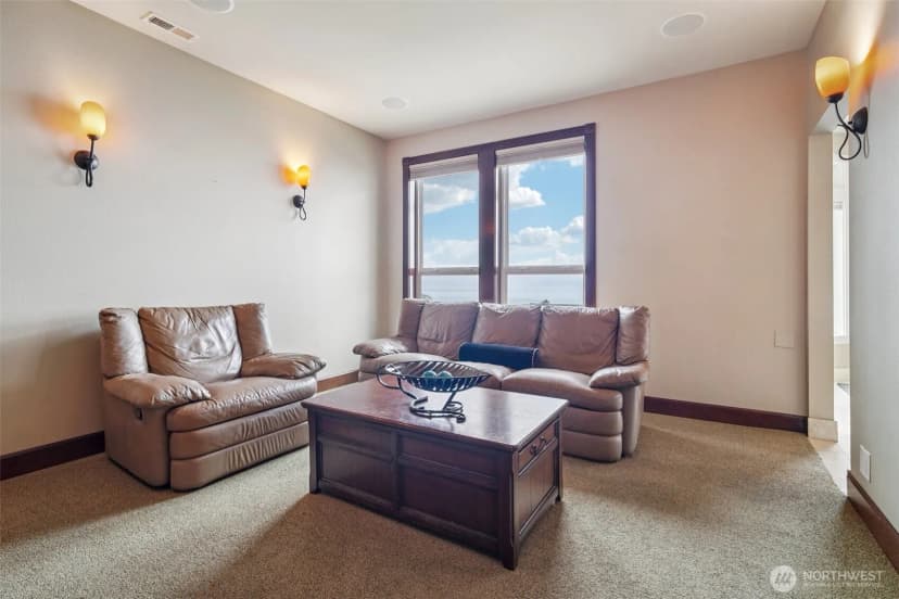 Property photo for 2318 Sunnyside Heights Drive Steilacoom, Steilacoom photo 12