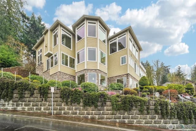 Property photo for 2318 Sunnyside Heights Drive Steilacoom, Steilacoom photo 5