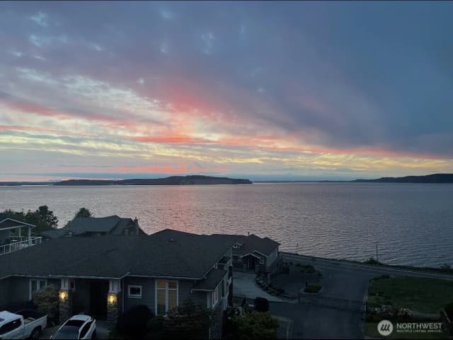 Property photo for 2318 Sunnyside Heights Drive Steilacoom, Steilacoom photo 4