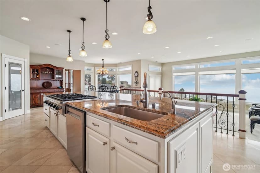 Property photo for 2318 Sunnyside Heights Drive Steilacoom, Steilacoom photo 17