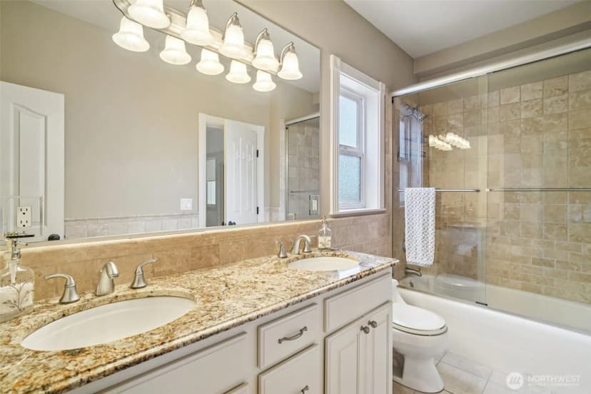 Property photo for 2318 Sunnyside Heights Drive Steilacoom, Steilacoom photo 24
