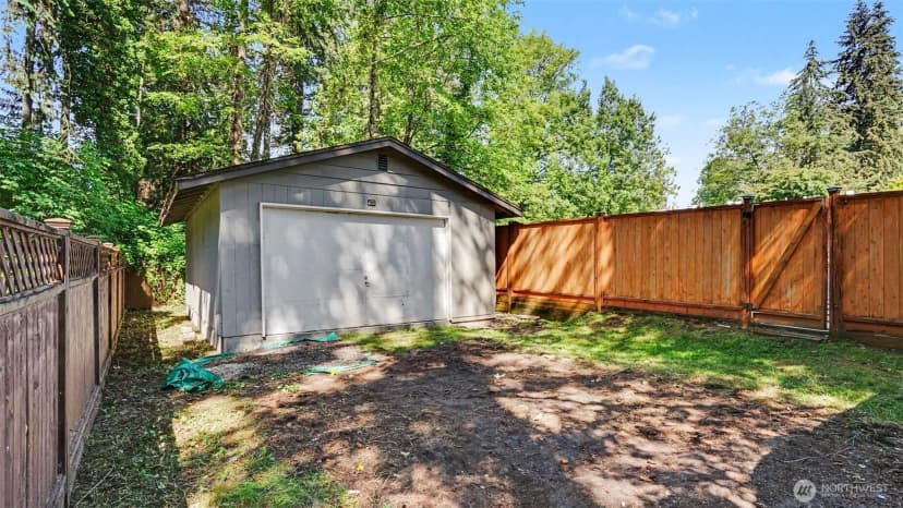 Property photo for 5318 193rd Place Sw, Lynnwood photo 25