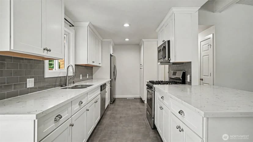 Property photo for 5318 193rd Place Sw, Lynnwood photo 13