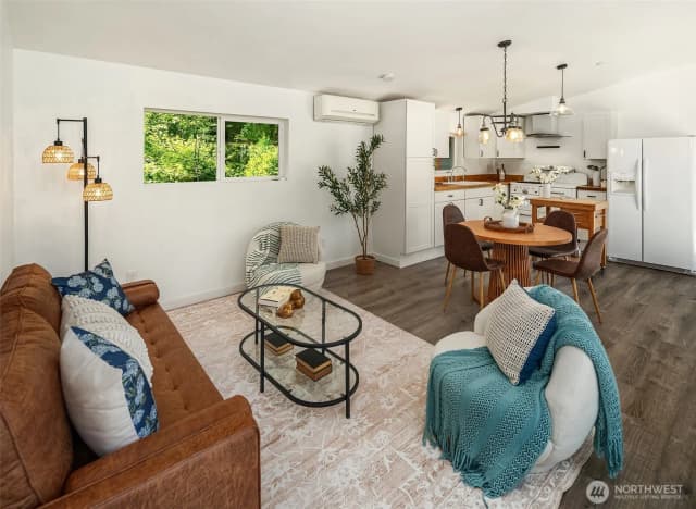 Property photo for 16097 109th Avenue Sw, Vashon photo 5