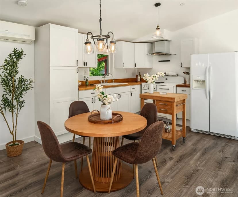 Property photo for 16097 109th Avenue Sw, Vashon photo 6