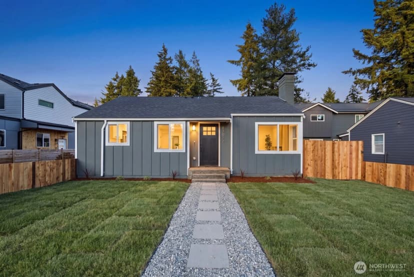Property photo for 12042 5th Avenue Ne, Seattle photo 25