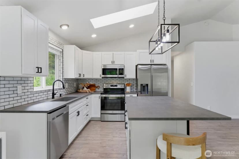 Property photo for 5270 Se Pine Lake Boulevard, Olalla photo 12