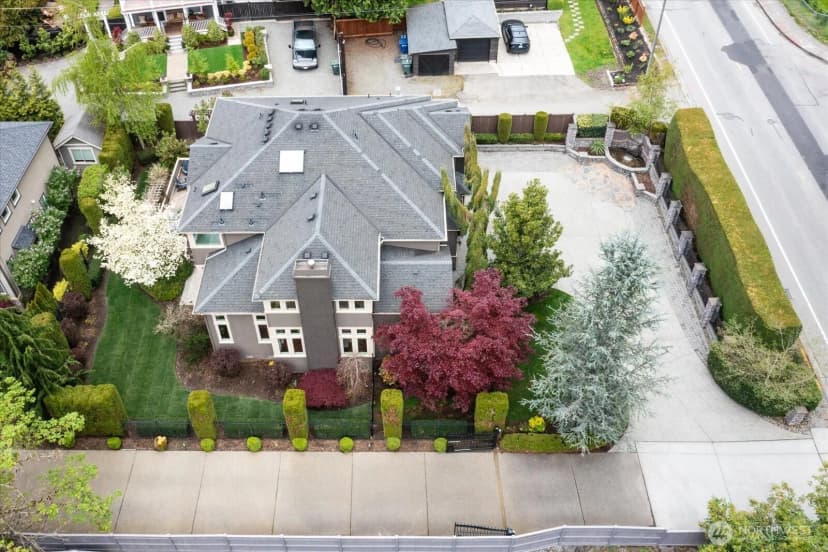 Property photo for 19415 100th Avenue Ne, Bothell photo 37