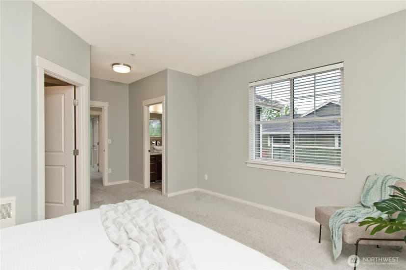 Property photo for 1843 Ne Kenyon Court, Issaquah photo 18