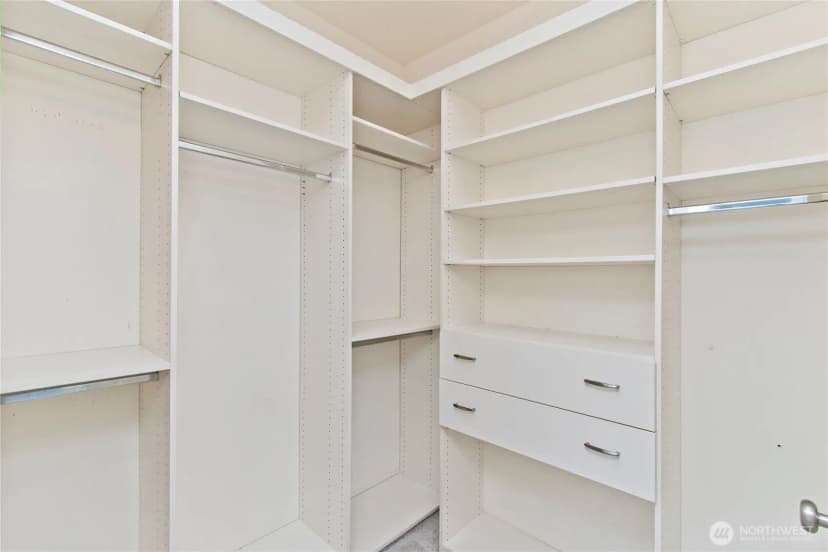 Property photo for 1843 Ne Kenyon Court, Issaquah photo 19