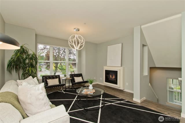 Property photo for 1843 Ne Kenyon Court, Issaquah photo 5
