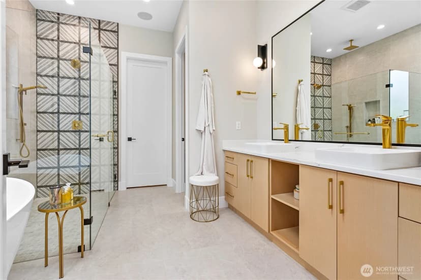 Property photo for 8636 Ashbury Court, Blaine photo 17