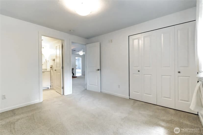 Property photo for 9315 36th Avenue Se, Everett photo 19