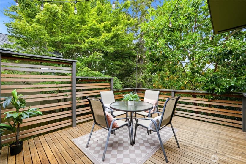 Property photo for 4755 39th Avenue S, Seattle photo 16