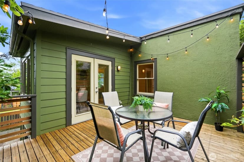 Property photo for 4755 39th Avenue S, Seattle photo 17
