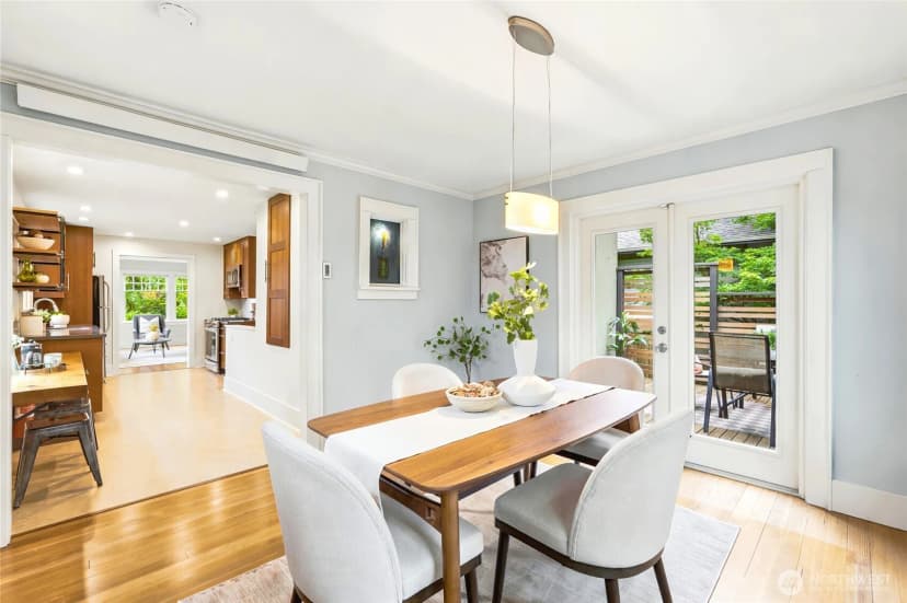 Property photo for 4755 39th Avenue S, Seattle photo 15