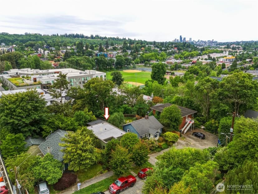 Property photo for 4755 39th Avenue S, Seattle photo 39