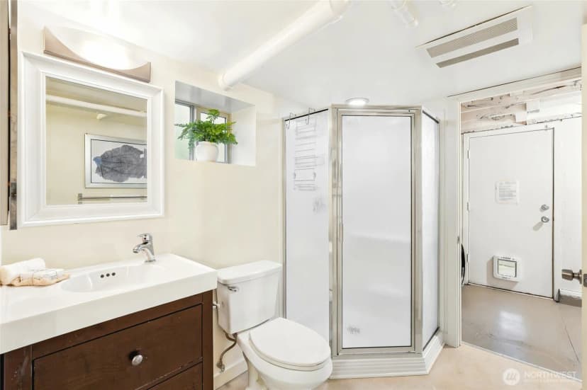 Property photo for 4755 39th Avenue S, Seattle photo 26