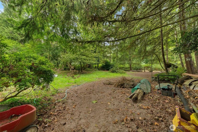Property photo for 11540 6th Avenue Se, Olympia photo 29