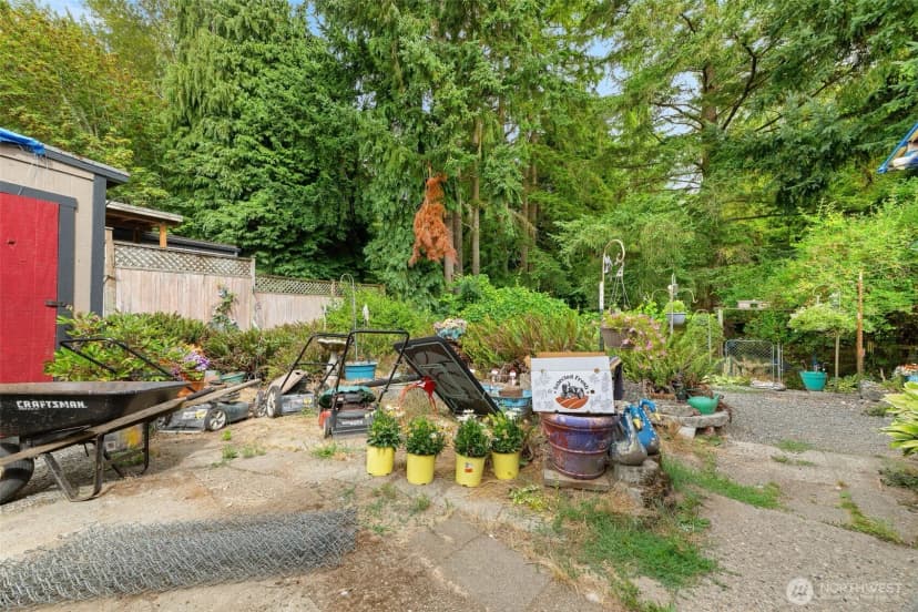 Property photo for 11540 6th Avenue Se, Olympia photo 24