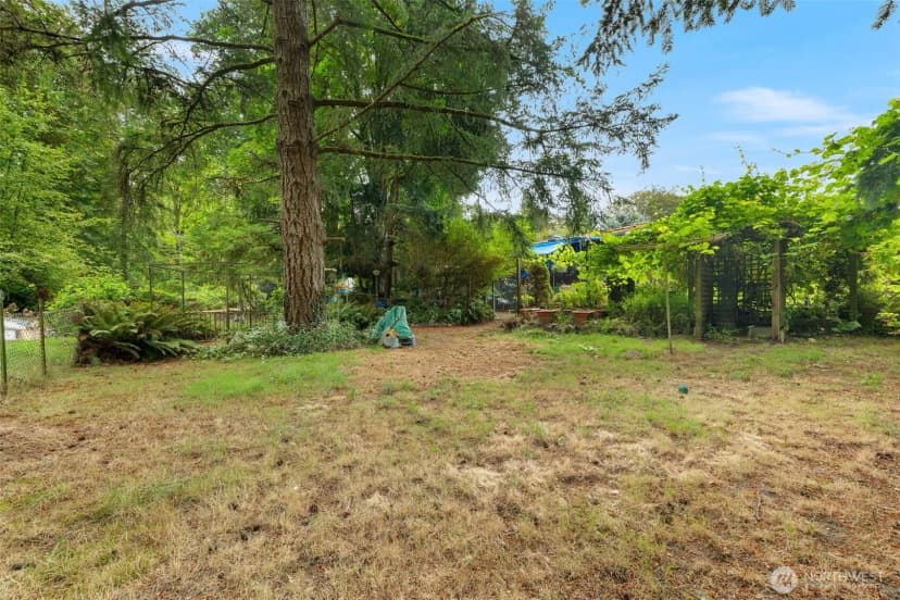 Property photo for 11540 6th Avenue Se, Olympia photo 28