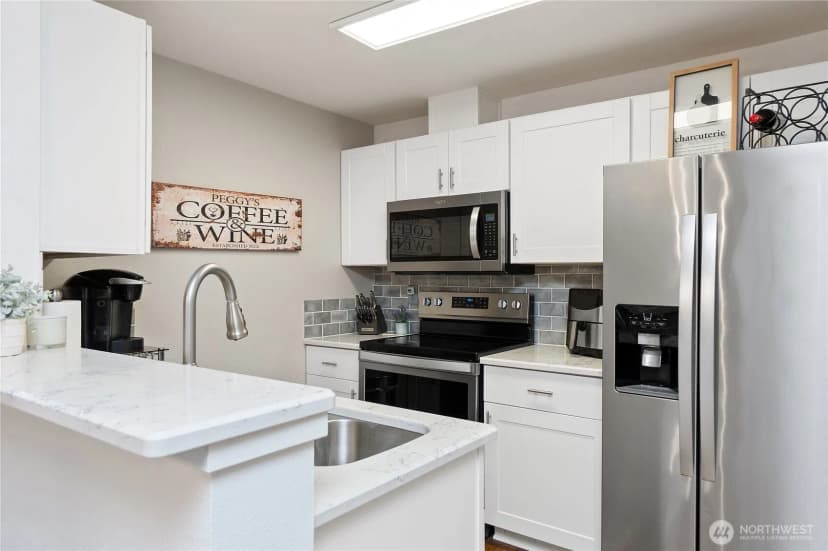 Property photo for 11002 Se Petrovitsky Road #g102, Renton photo 9