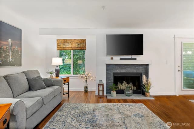 Property photo for 11002 Se Petrovitsky Road #g102, Renton photo 4