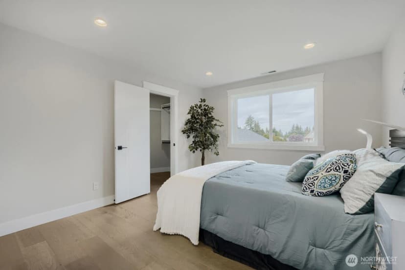 Property photo for 11700 Se 234th Place, Kent photo 33