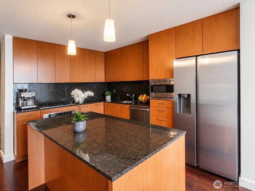 Property photo for 909 5th Avenue #1103, Seattle photo 7