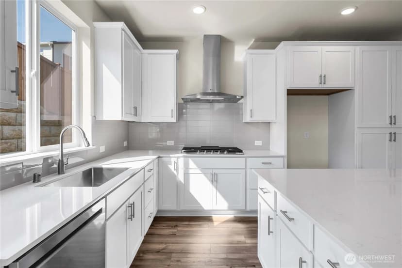 Property photo for 3975 Flat Top Drive, Bremerton photo 4