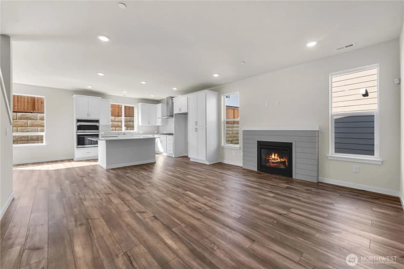 Property photo for 3975 Flat Top Drive, Bremerton photo 2