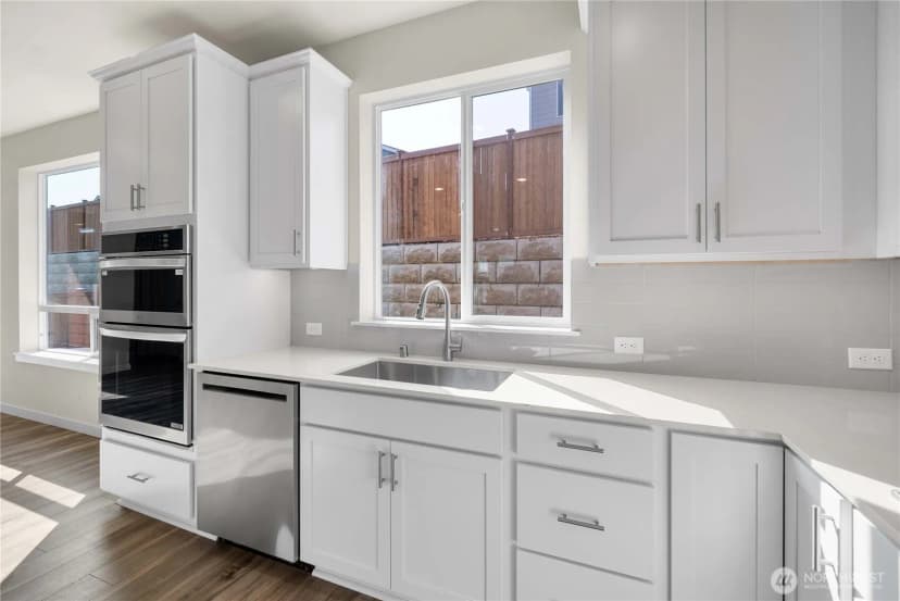 Property photo for 3975 Flat Top Drive, Bremerton photo 6