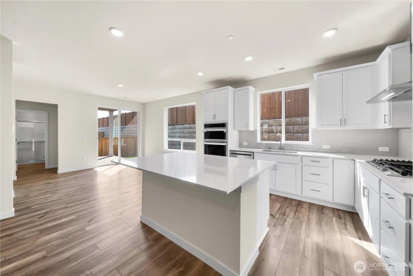 Property photo for 3975 Flat Top Drive, Bremerton photo 7