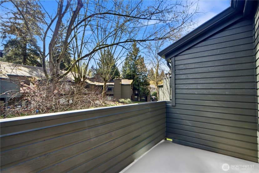 Property photo for 10013 Ne 123rd Street #f-c, Kirkland photo 18