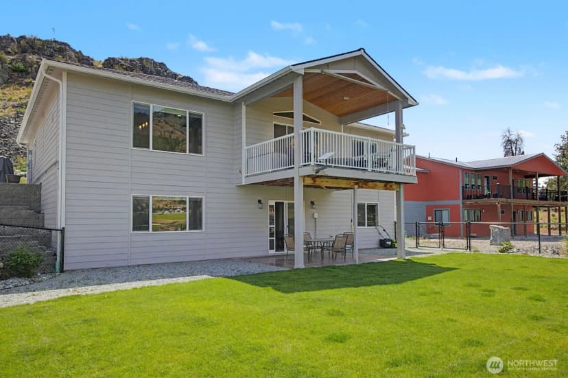 Property photo for 22 Frontage Road, Pateros photo 22