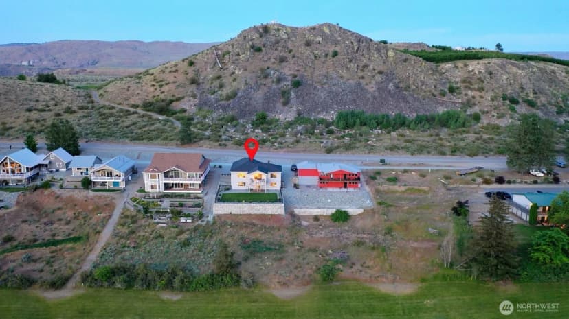 Property photo for 22 Frontage Road, Pateros photo 32