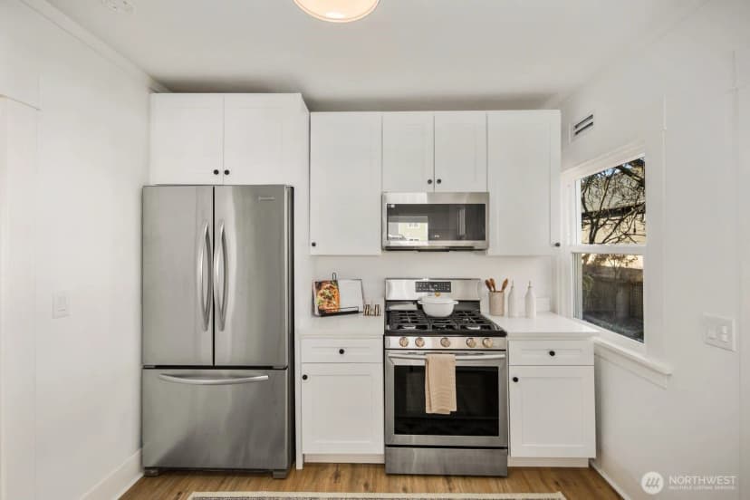 Property photo for 3443 21st Avenue W, Seattle photo 17