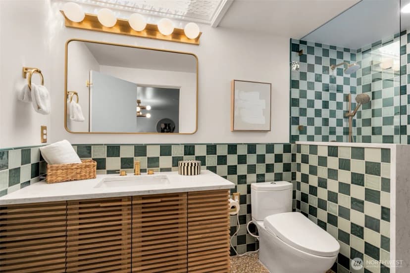 Property photo for 4000 Sw Myrtle Street, Seattle photo 14