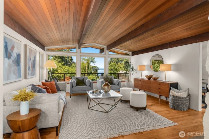 Property photo for 4000 Sw Myrtle Street, Seattle