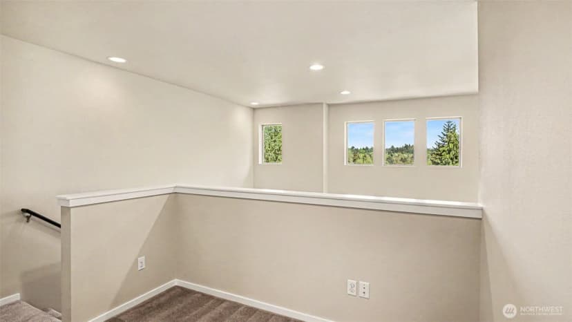 Property photo for 16533 2nd Park Se, Bothell photo 14