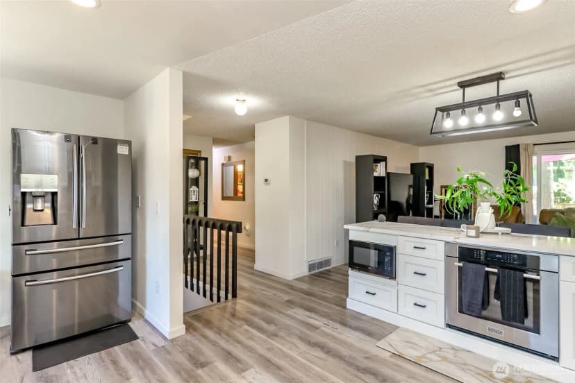 Property photo for 3542 71st Avenue W, University Place photo 8