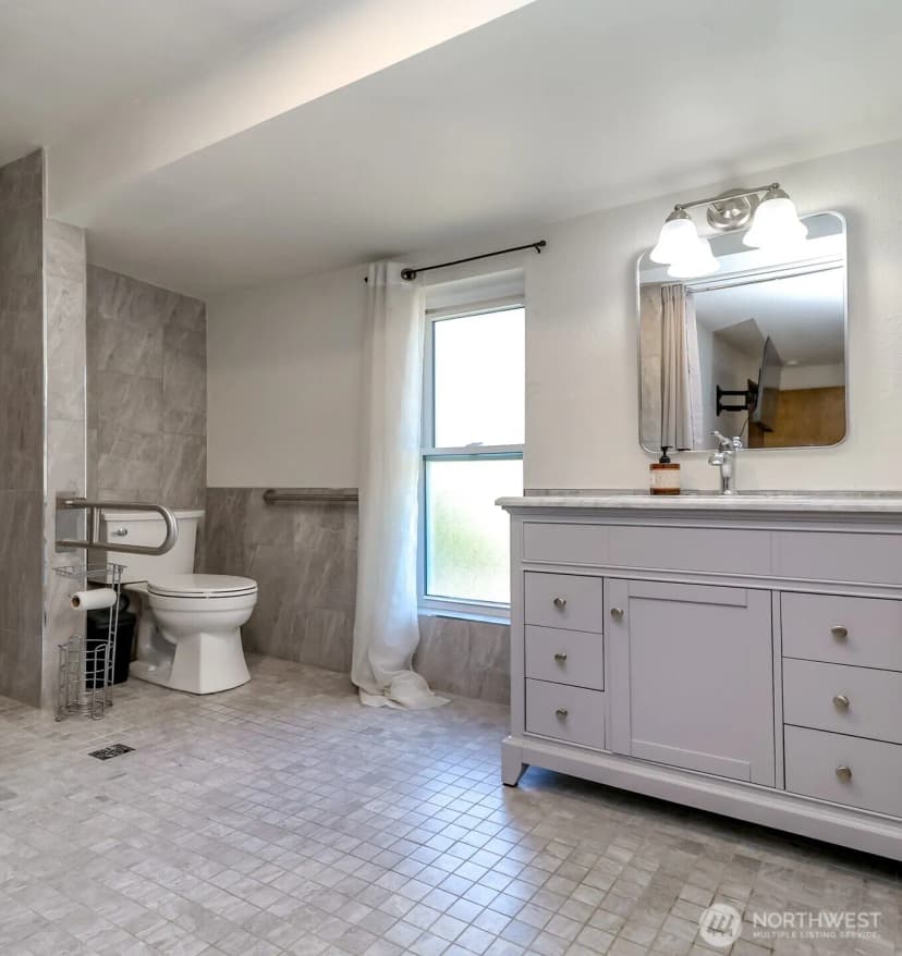 Property photo for 3542 71st Avenue W, University Place photo 21