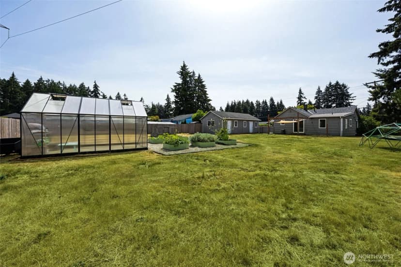 Property photo for 11101 122nd St E, Puyallup photo 18