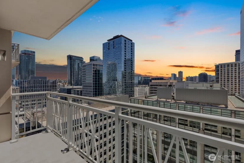 Property photo for 819 Virginia Street #2606, Seattle