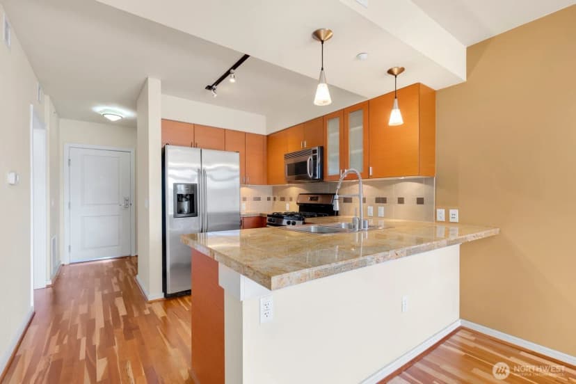Property photo for 819 Virginia Street #2606, Seattle photo 8