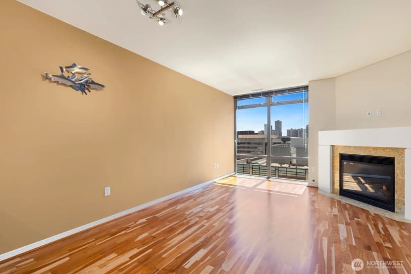 Property photo for 819 Virginia Street #2606, Seattle photo 3